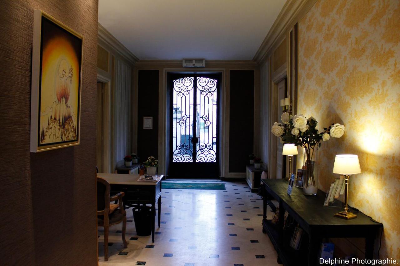 Maison D'Hotes "Les Jardins De Mazamet" Exterior photo